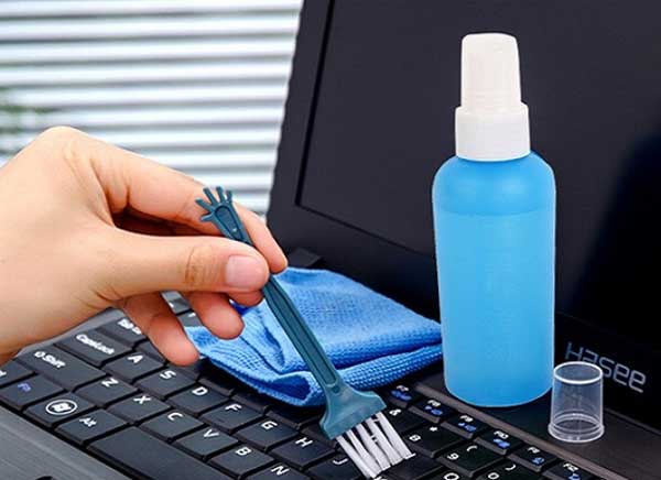 ly-do-nen-ve-sinh-may-tinh-dinh-ky